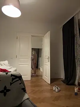 Steffi_Snowbunny's cam snapshot