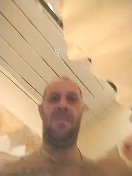 MaxDevilWhite's cam snapshot