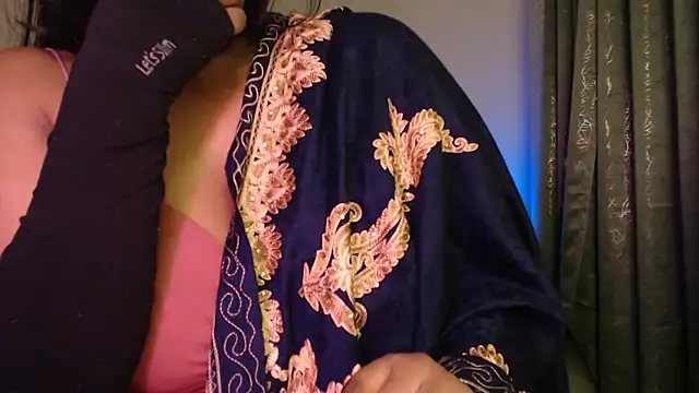 NottyNandini's cam snapshot