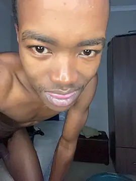 Boytoy_BigD's cam snapshot