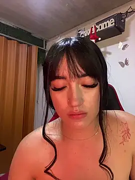 Melody_rousse_'s cam snapshot