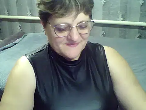 ElzaJewel's cam snapshot