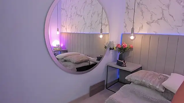 Karlla_Brown live sex cam