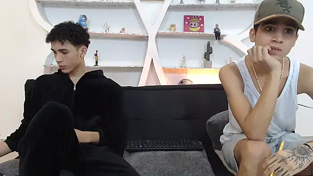 THREE_GUYS_HOT's cam snapshot