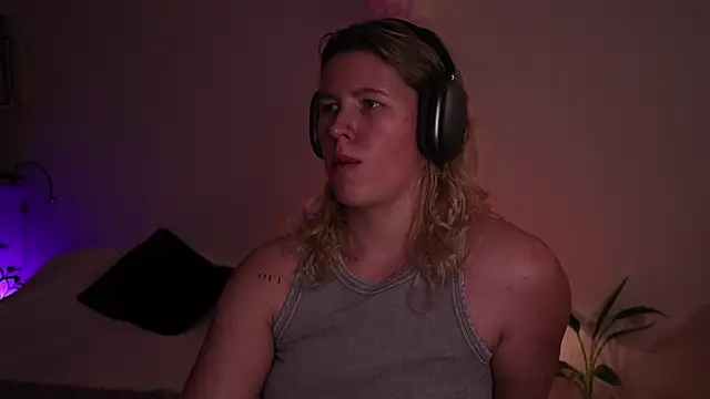 moonamii's cam snapshot