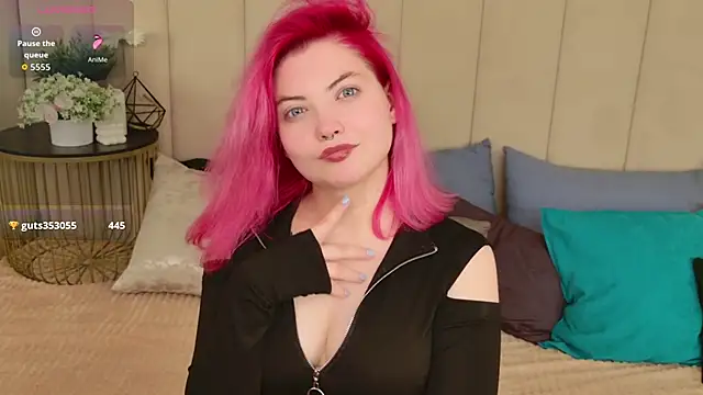 Lisa_Adam's cam snapshot