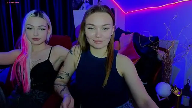 KitsyMoore's cam snapshot