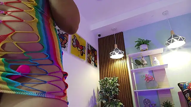 Sharlotte_Milk's cam snapshot