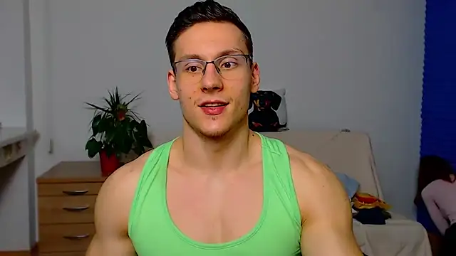 ZeinMiracles's cam snapshot