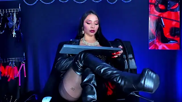 KaramStone's cam snapshot