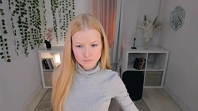 Laly_Peach's cam snapshot