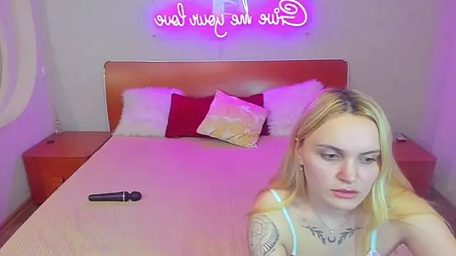 MagicEyess's cam snapshot