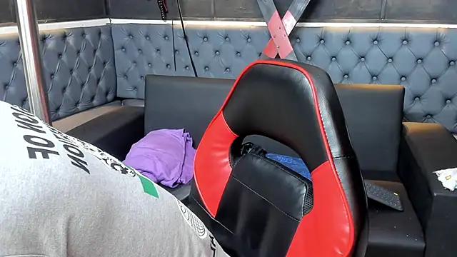 Terrance_z's cam snapshot