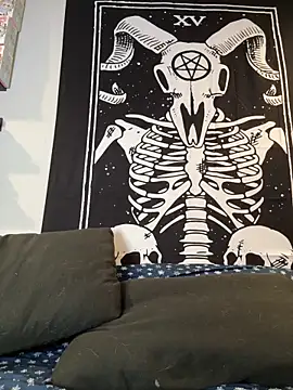 ThicBunz live sex cam