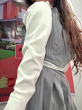 LIZ-06_'s cam snapshot