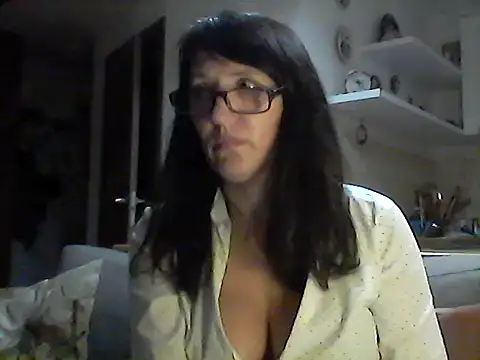 Elena48324 live sex cam