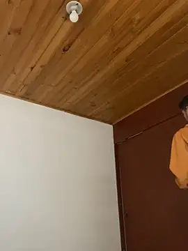 Michaell_Spinelly's cam snapshot