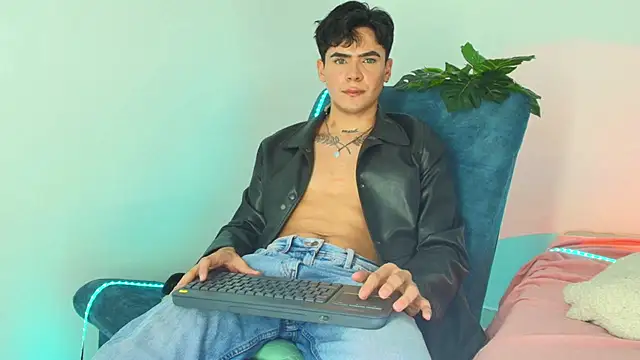 CamiiGuzmanX's cam snapshot