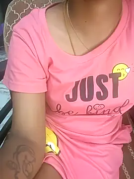 tamil_thaara03 live sex cam