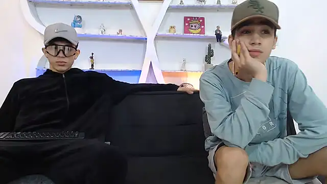 THREE_GUYS_HOT live sex cam