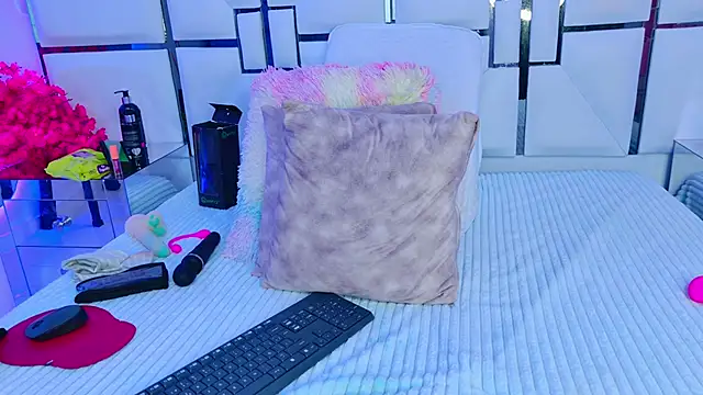 SabrinnaTaylor's cam snapshot