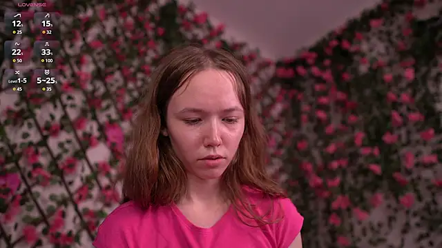 Petite_Polly's cam snapshot