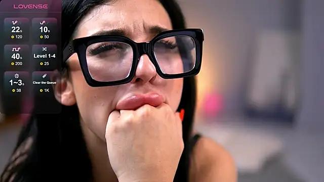 ElysiaKiss's cam snapshot