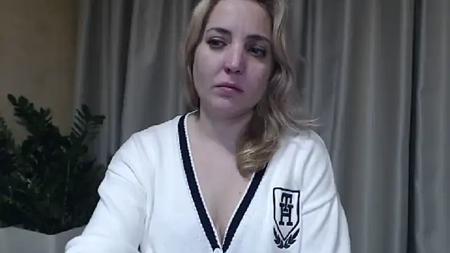 sweetpussy's cam snapshot