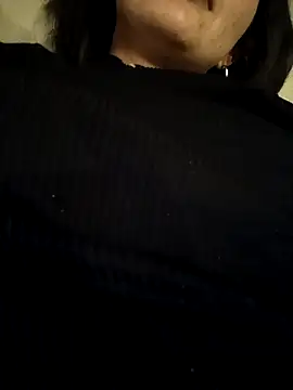 Luna_juicy live sex cam