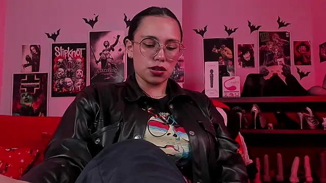 lilith-deveraux's cam snapshot