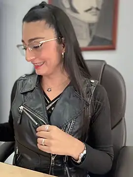 _Bella-Office1's cam snapshot