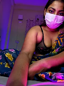 Trending_Couple live sex cam