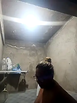 DioxaHot7's cam snapshot