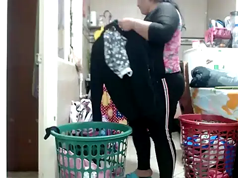 Boycuriousxxx's cam snapshot