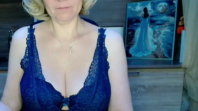 DanceDiva's cam snapshot