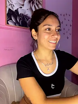 Alaska_euphoria's cam snapshot