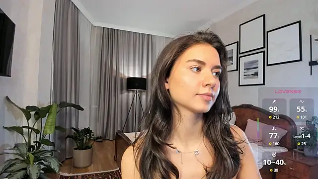 NicoleLuv live sex cam