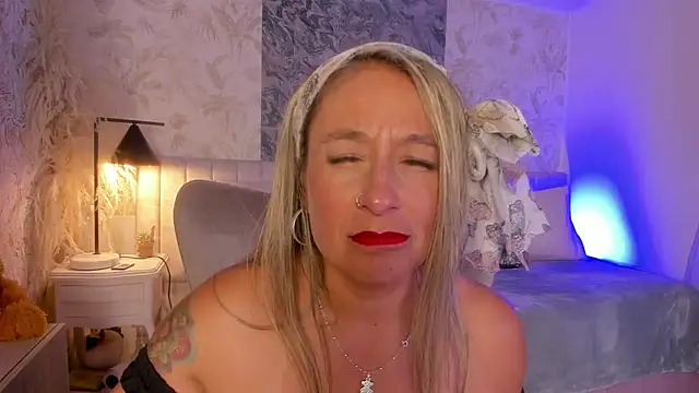 Liannaa_'s cam snapshot