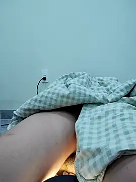 Lyly_suri07's cam snapshot