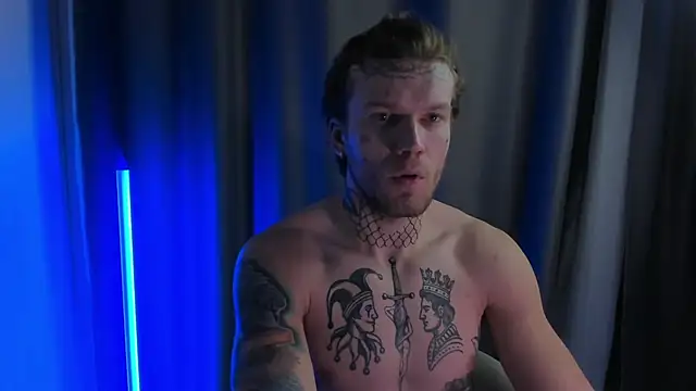 Huntall77's cam snapshot