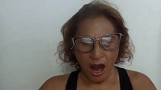 charrysexy1's cam snapshot