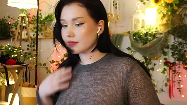 ScarletBlaze's cam snapshot