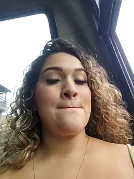 Sara_smiiith211 live sex cam