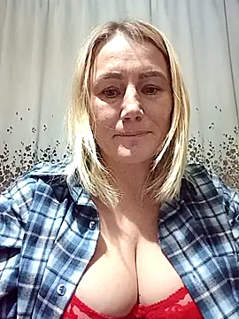 LanaSilver2885's cam snapshot