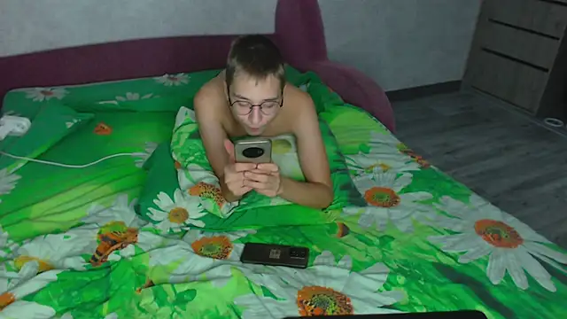 glasses_cat live sex cam