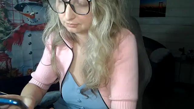 RubiLakros's cam snapshot