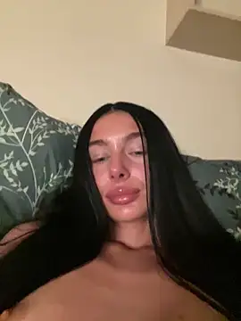 IvyKaelani live sex cam