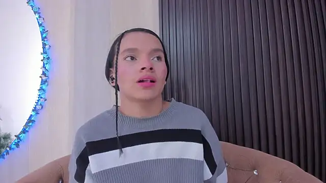 _shantal_smith's cam snapshot