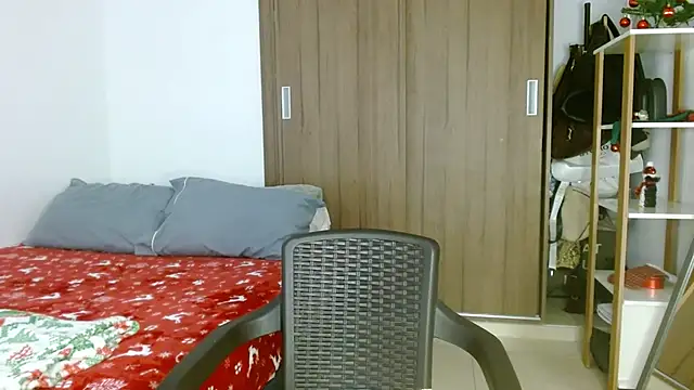 Charlotee_'s cam snapshot