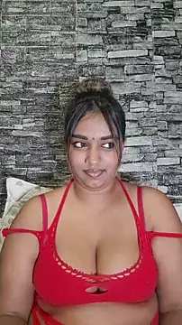 Indiasfantasy_'s cam snapshot